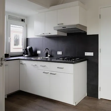 Brugs 2 * 바르네벨트