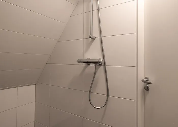 Brugs 2 شقة بارنيفيلد